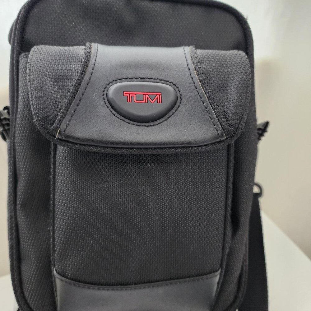 Men's Tumi Small Cross Body Bag - Black - Used in Great Condition